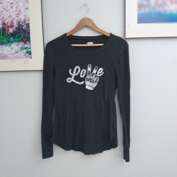Old Navy Tops - LAST CHANCE BUY MAKE AN OFFER Old navy medium Charcoal